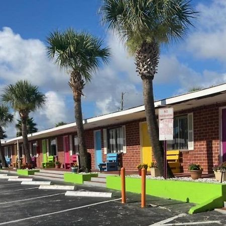 Seahorse Inn New Smyrna Beach Exterior photo