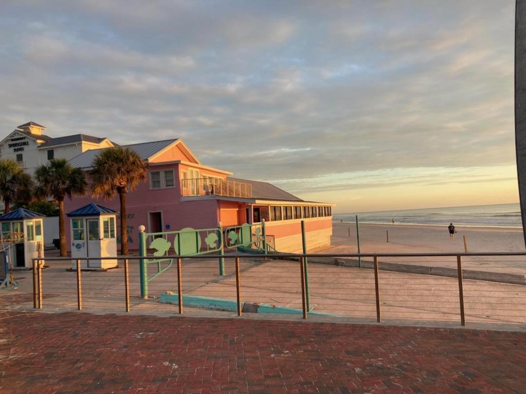 Seahorse Inn New Smyrna Beach Exterior photo