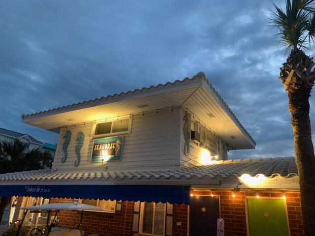Seahorse Inn New Smyrna Beach Exterior photo